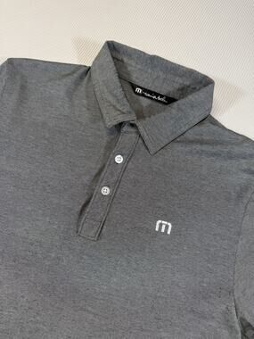 TravisMathew Polo Shirt Mens Small Gray Pima Cotton Blend Golf Casual Logo